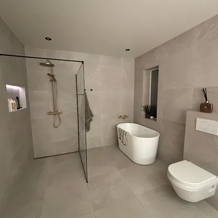 House With Parking And View * Harstad