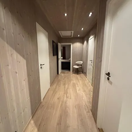 Vakantiehuis House With Parking And View *