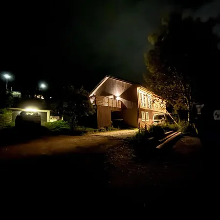 House With Parking And View *