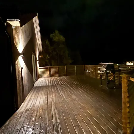 Nyaraló House With Parking And View Harstad