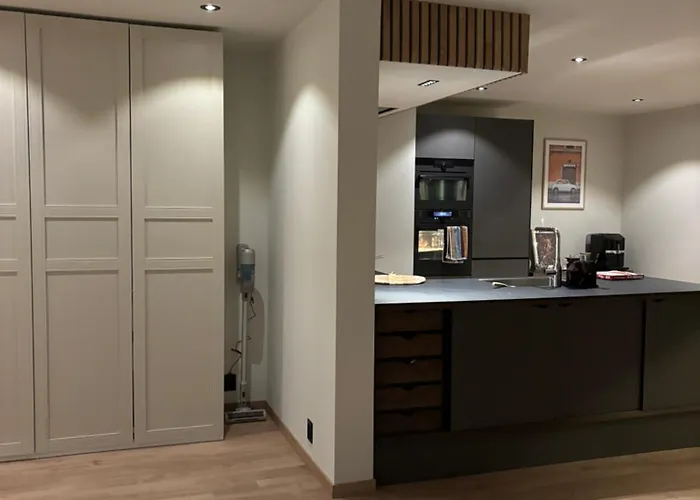 House With Parking And View Ferienhaus Harstad